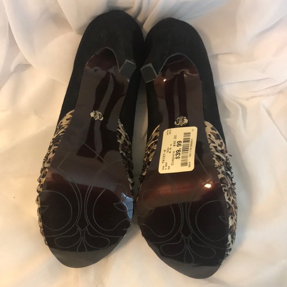 Dereon high heels! 8.5 Never worn! - Picture 2 of 7